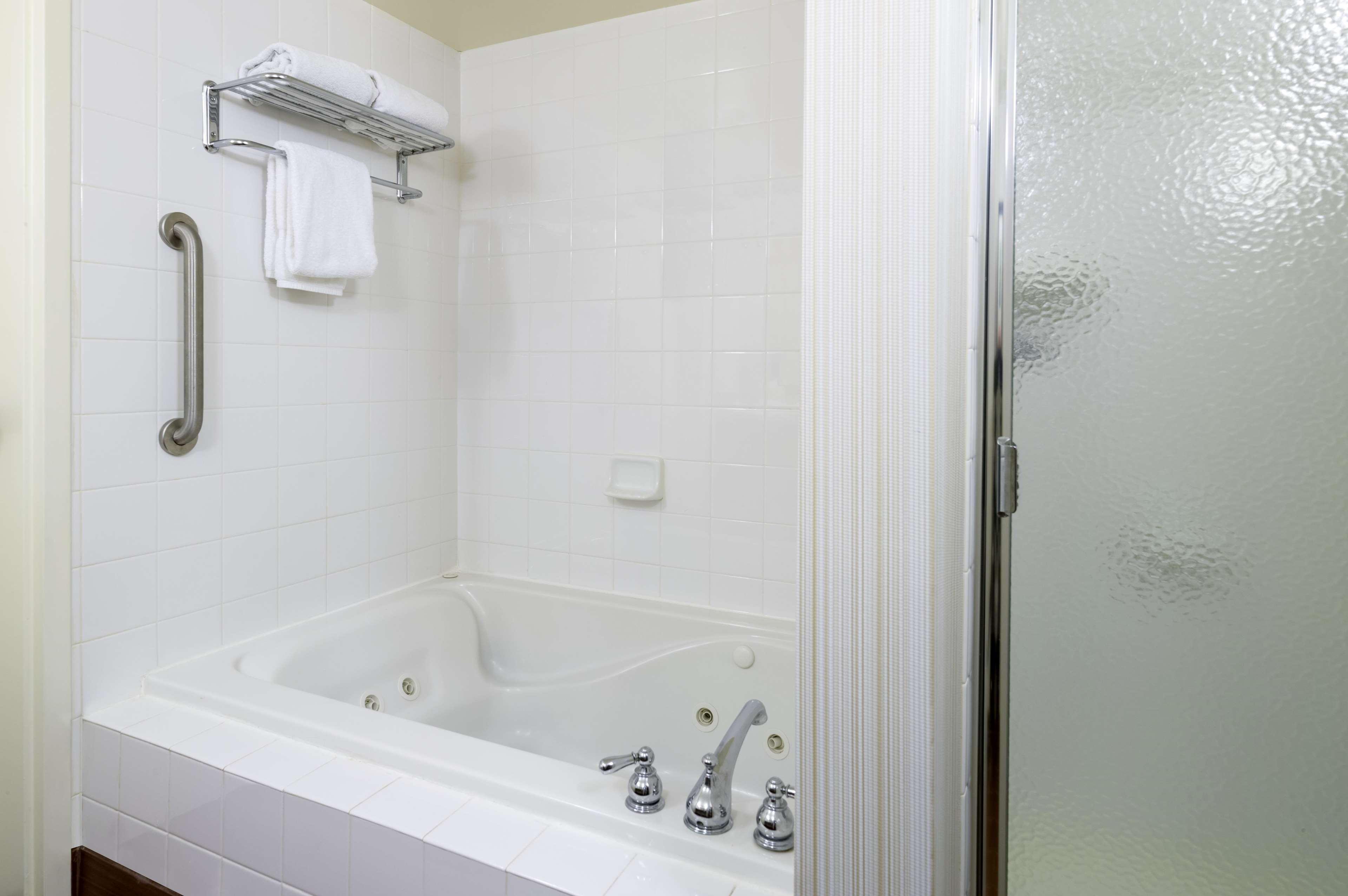 Hilton Garden Inn Edison/Raritan Center Dış mekan fotoğraf