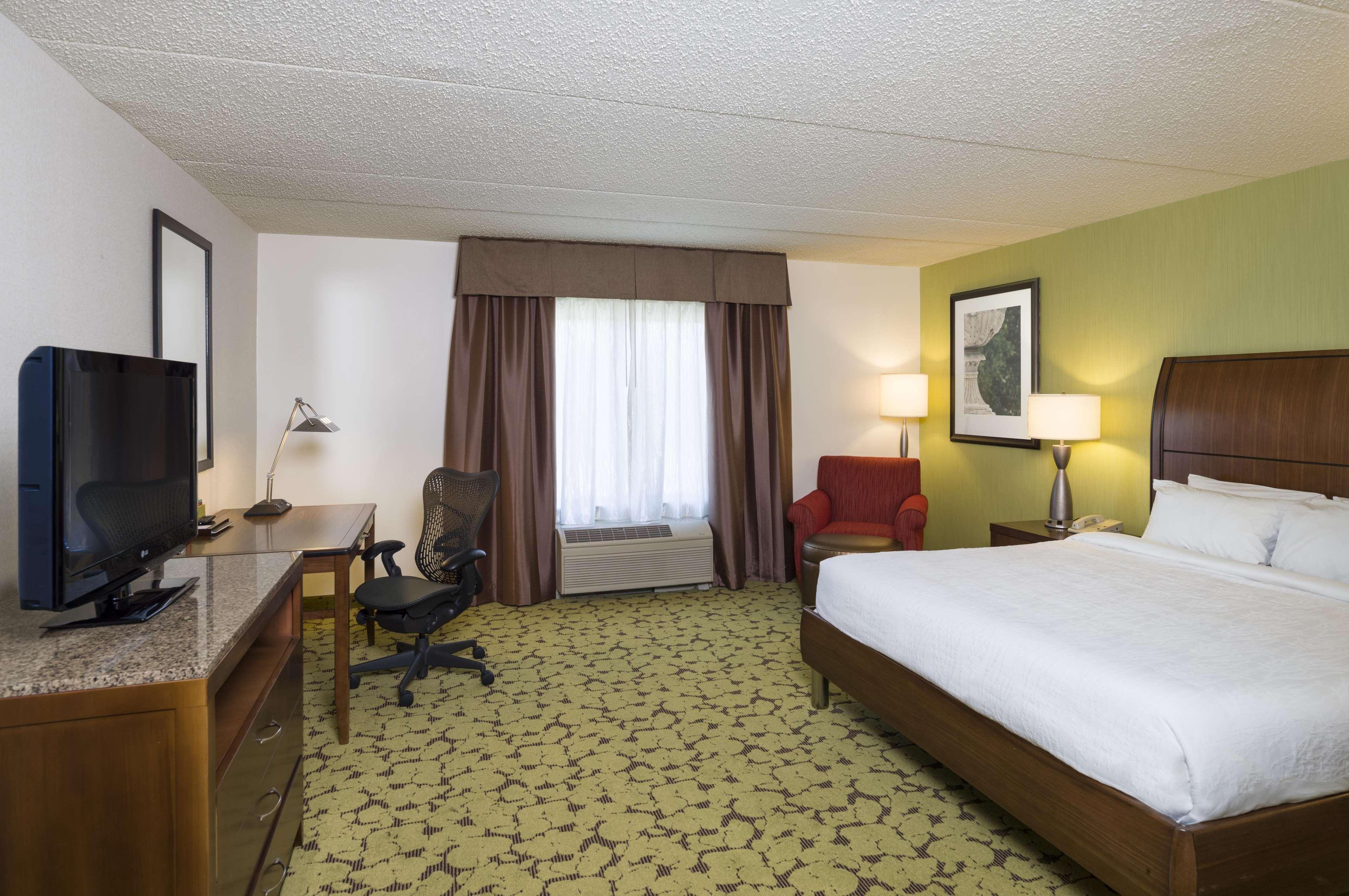 Hilton Garden Inn Edison/Raritan Center Dış mekan fotoğraf