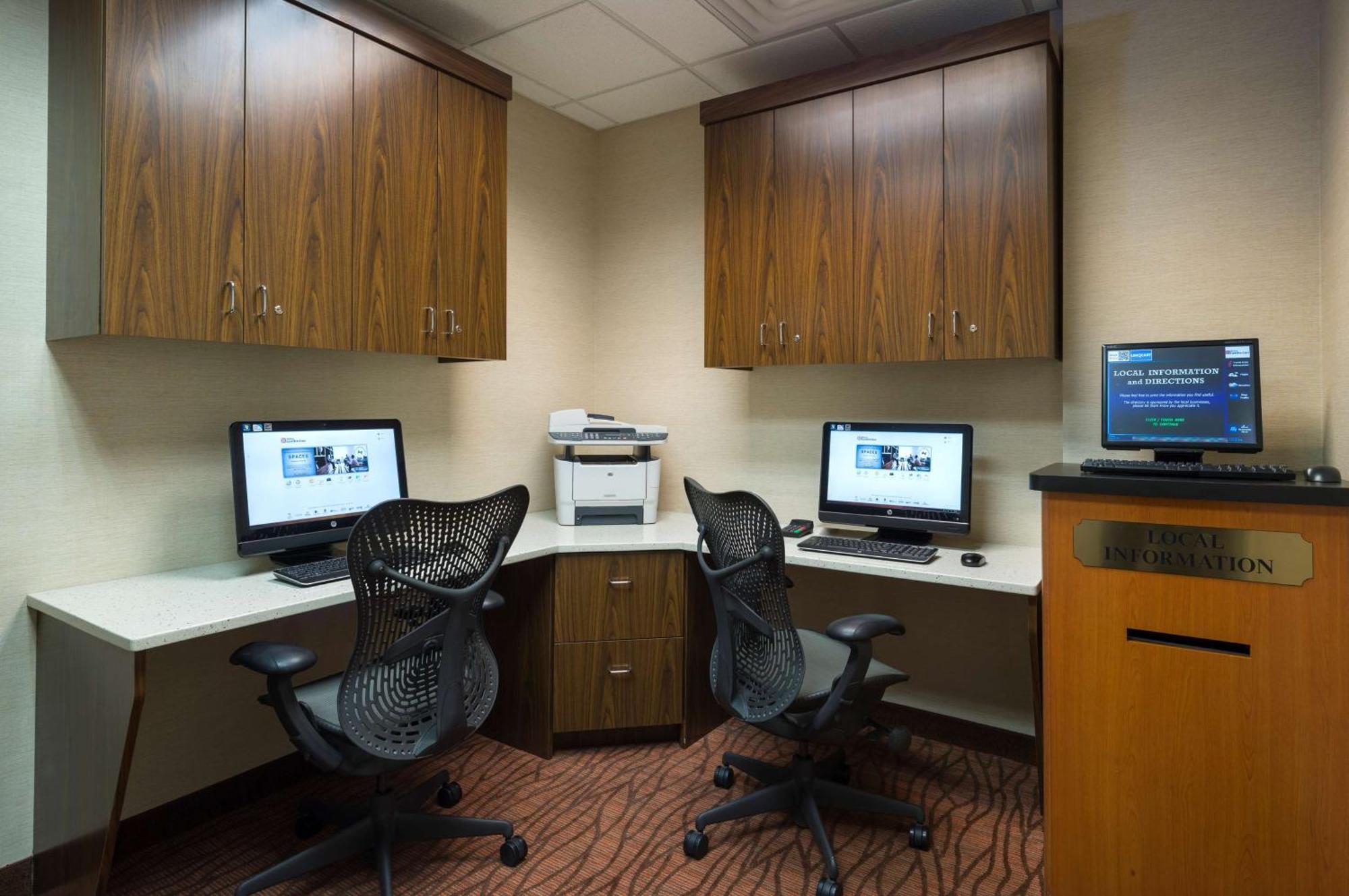 Hilton Garden Inn Edison/Raritan Center Dış mekan fotoğraf