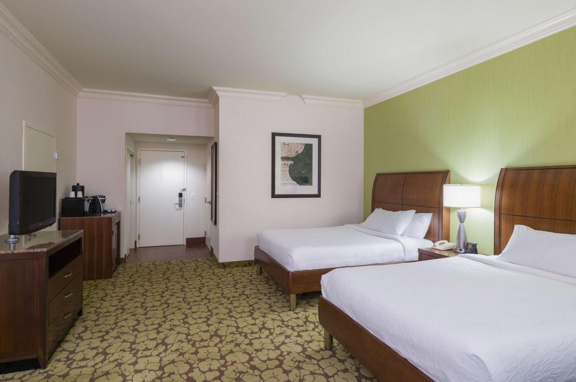 Hilton Garden Inn Edison/Raritan Center Dış mekan fotoğraf