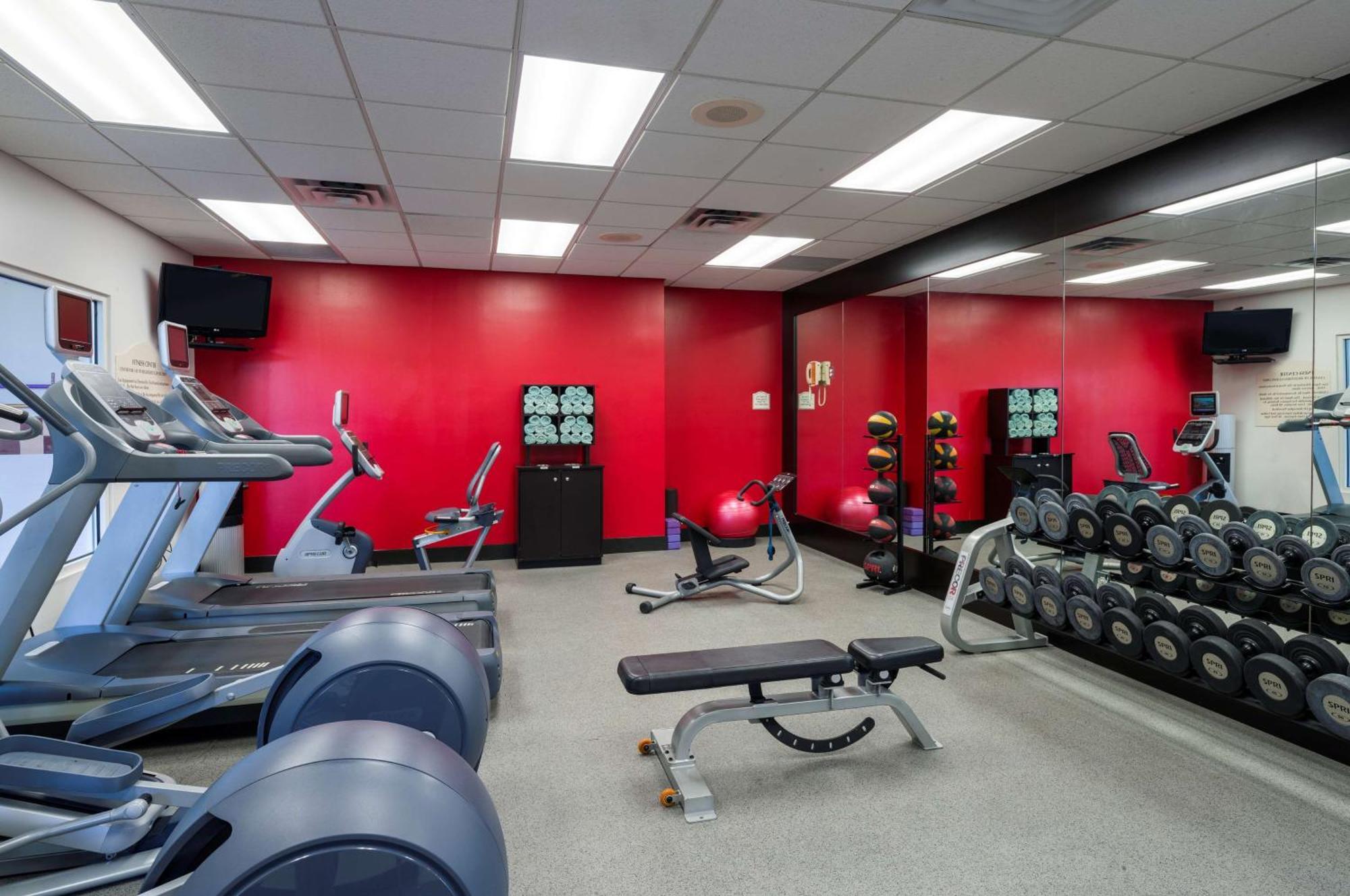Hilton Garden Inn Edison/Raritan Center Dış mekan fotoğraf