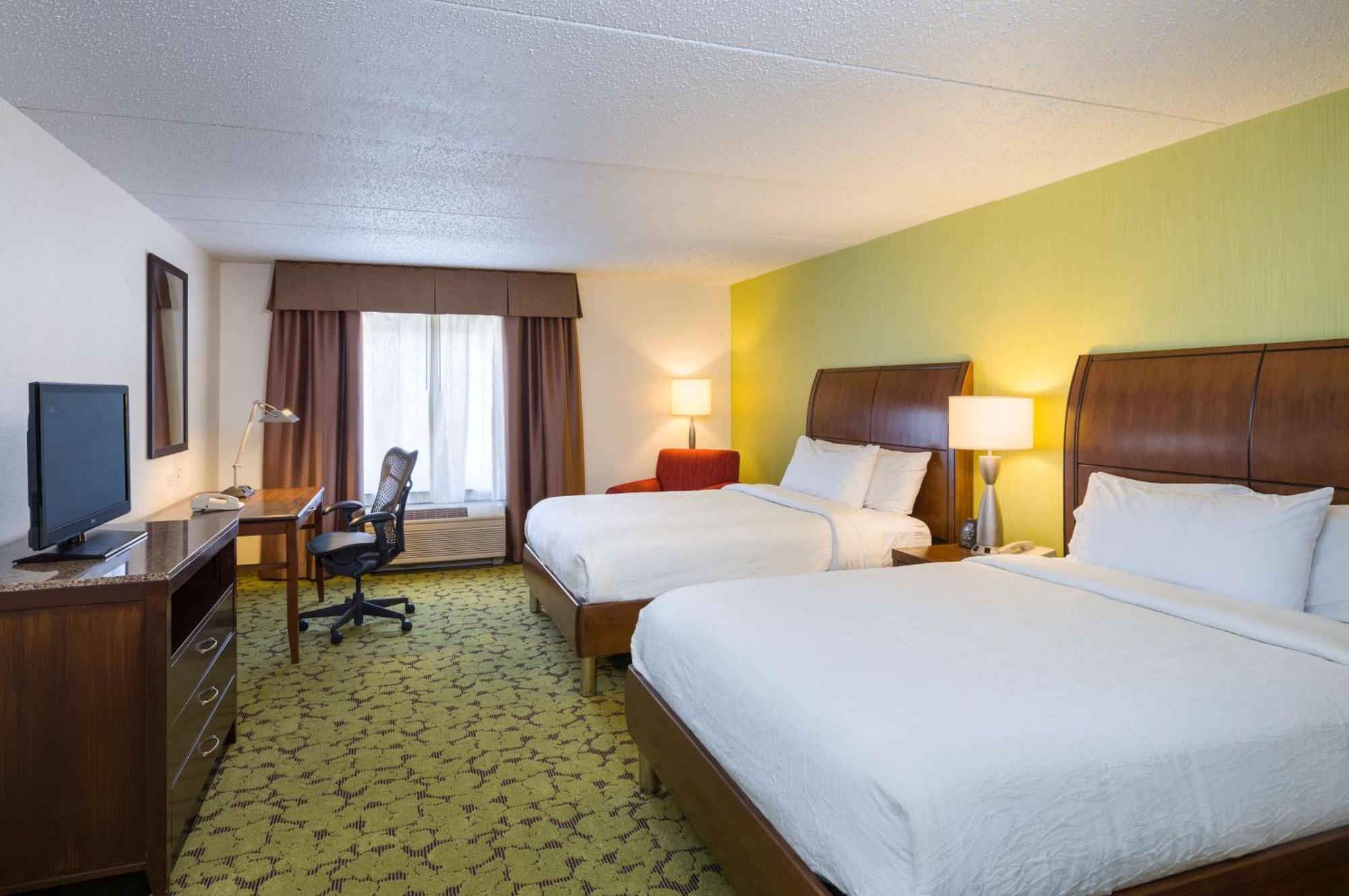 Hilton Garden Inn Edison/Raritan Center Dış mekan fotoğraf