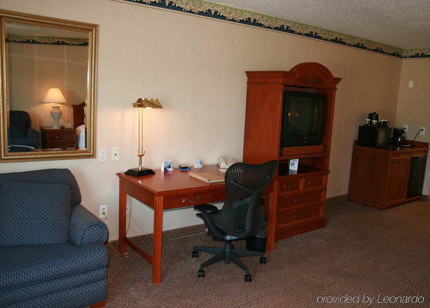 Hilton Garden Inn Edison/Raritan Center Oda fotoğraf